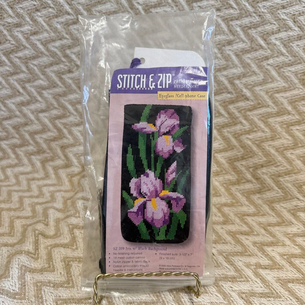 Stitch & Zip Eyeglass Cell Phone Case Needlepoint Craft Kit